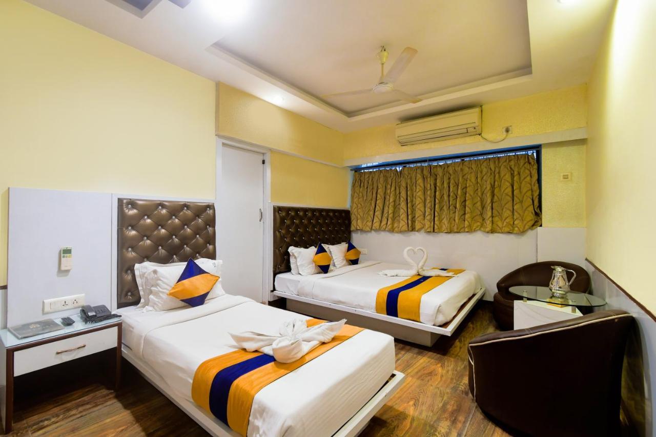 כלכותה Hotel N S International מראה חיצוני תמונה