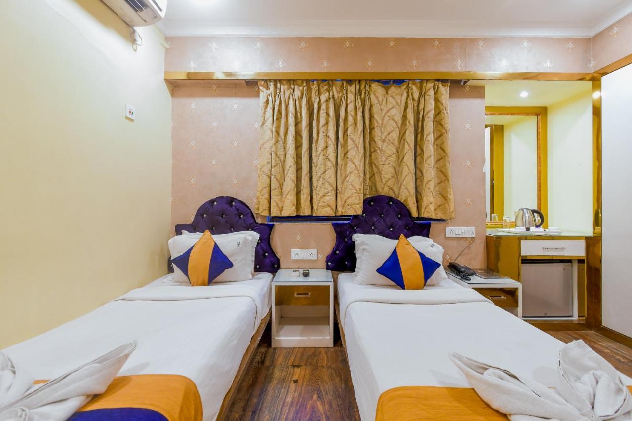 כלכותה Hotel N S International מראה חיצוני תמונה