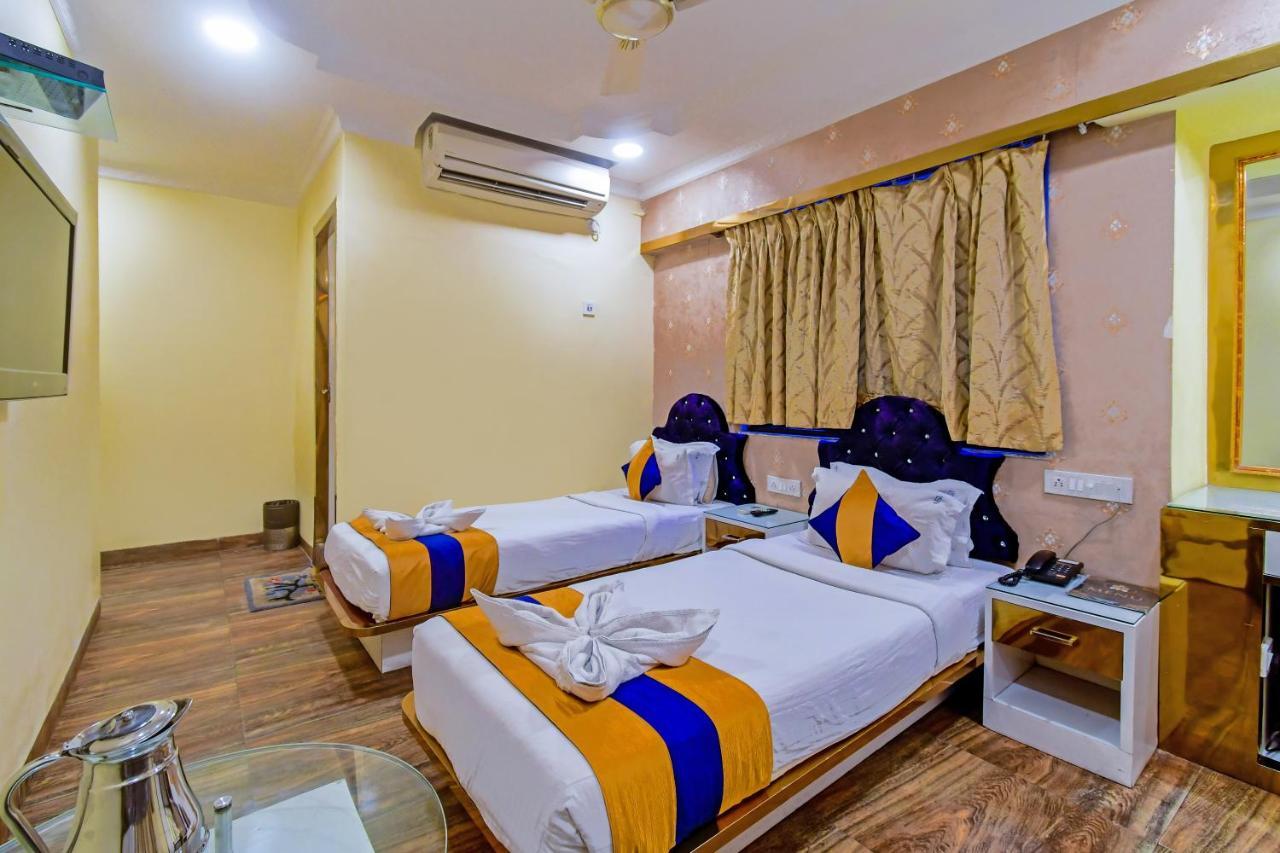 כלכותה Hotel N S International מראה חיצוני תמונה