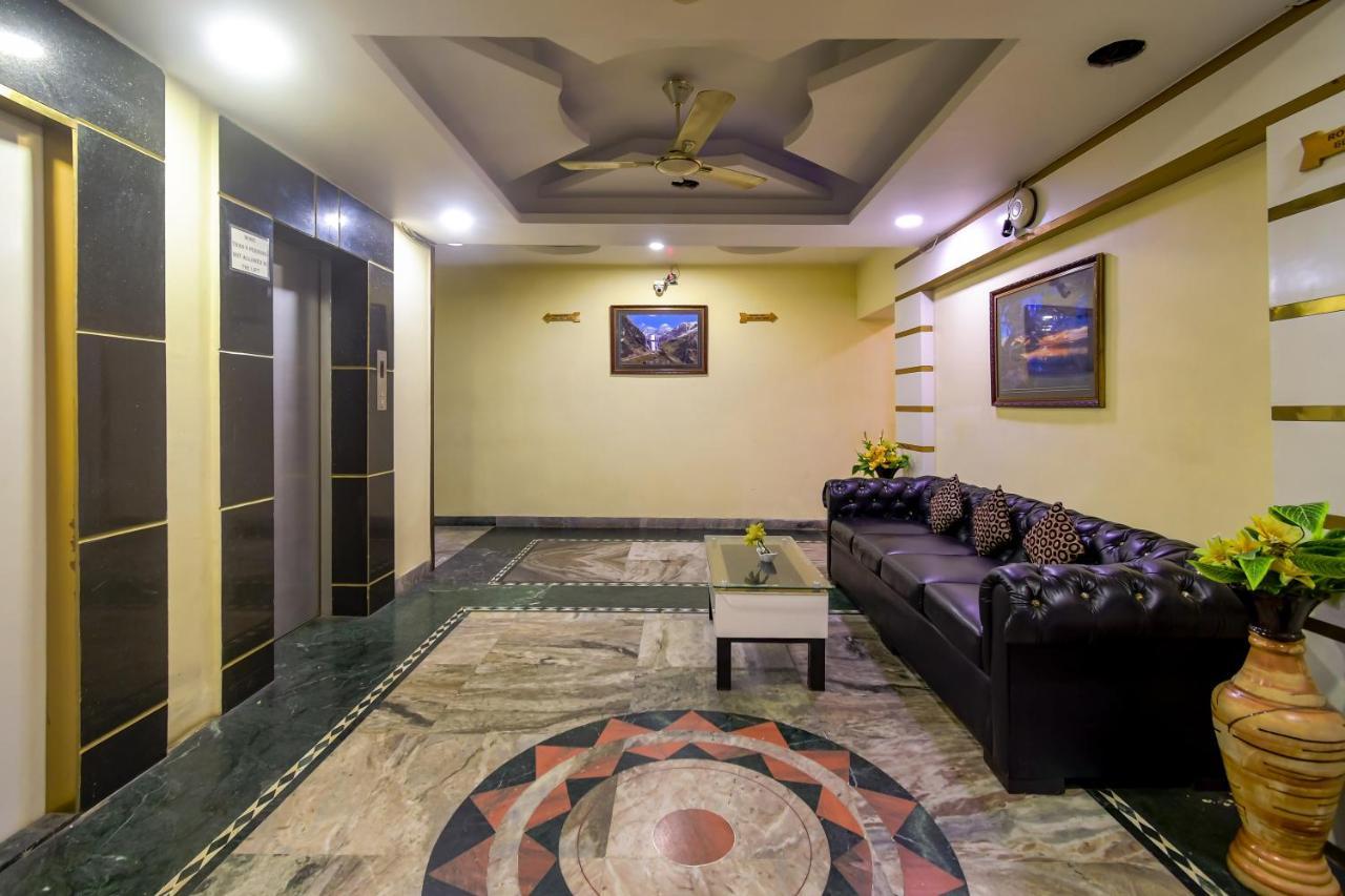 כלכותה Hotel N S International מראה חיצוני תמונה