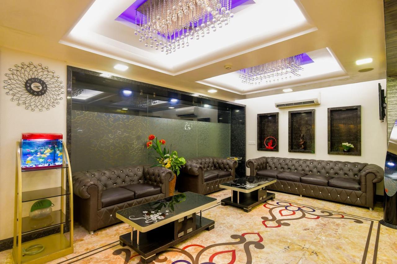 כלכותה Hotel N S International מראה חיצוני תמונה