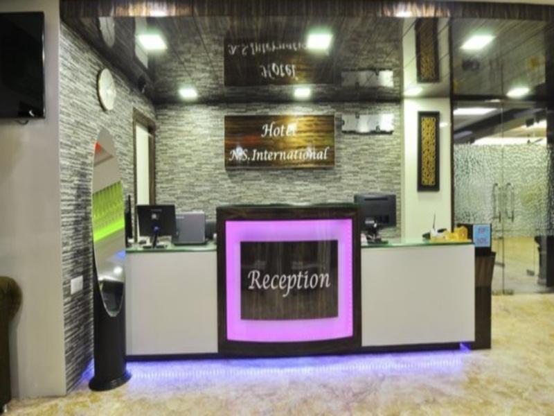 כלכותה Hotel N S International מראה חיצוני תמונה