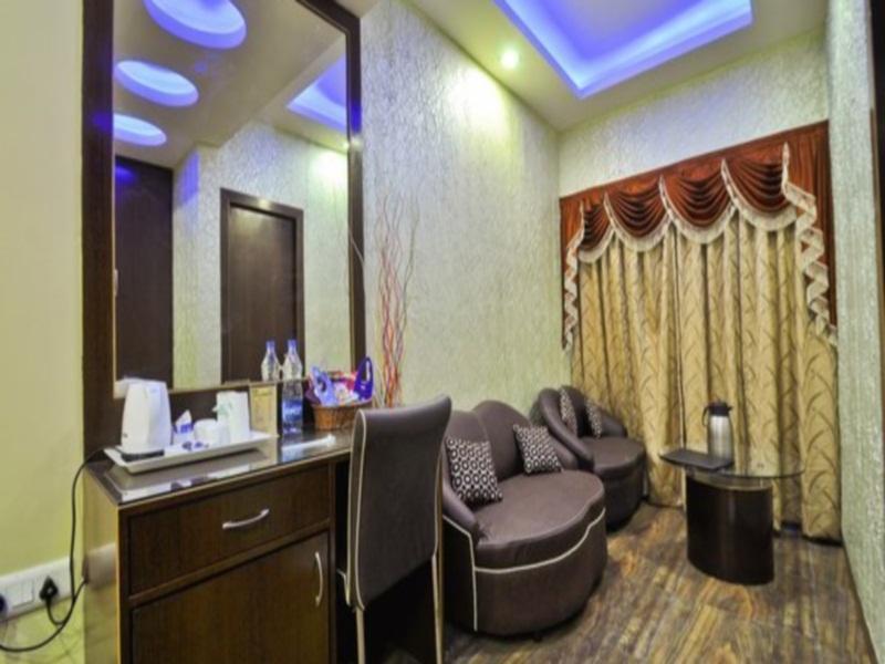 כלכותה Hotel N S International מראה חיצוני תמונה
